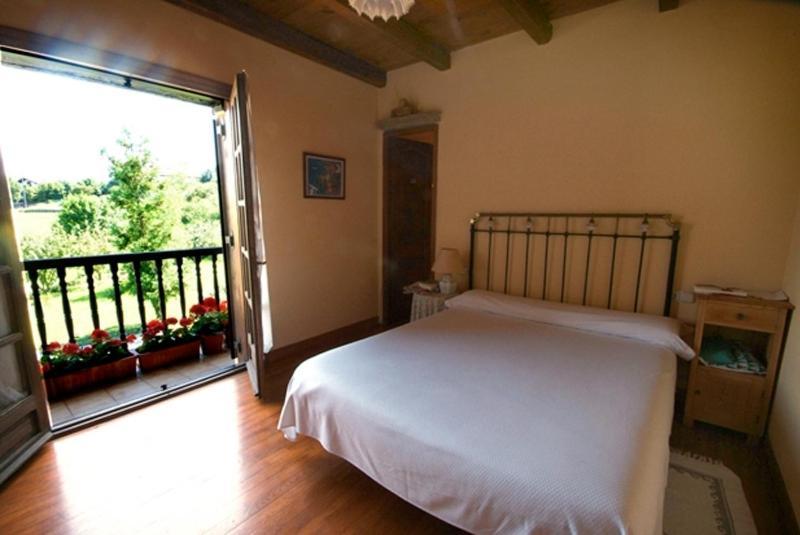 Casa Rural Iketxe Hondarribia Bilik gambar